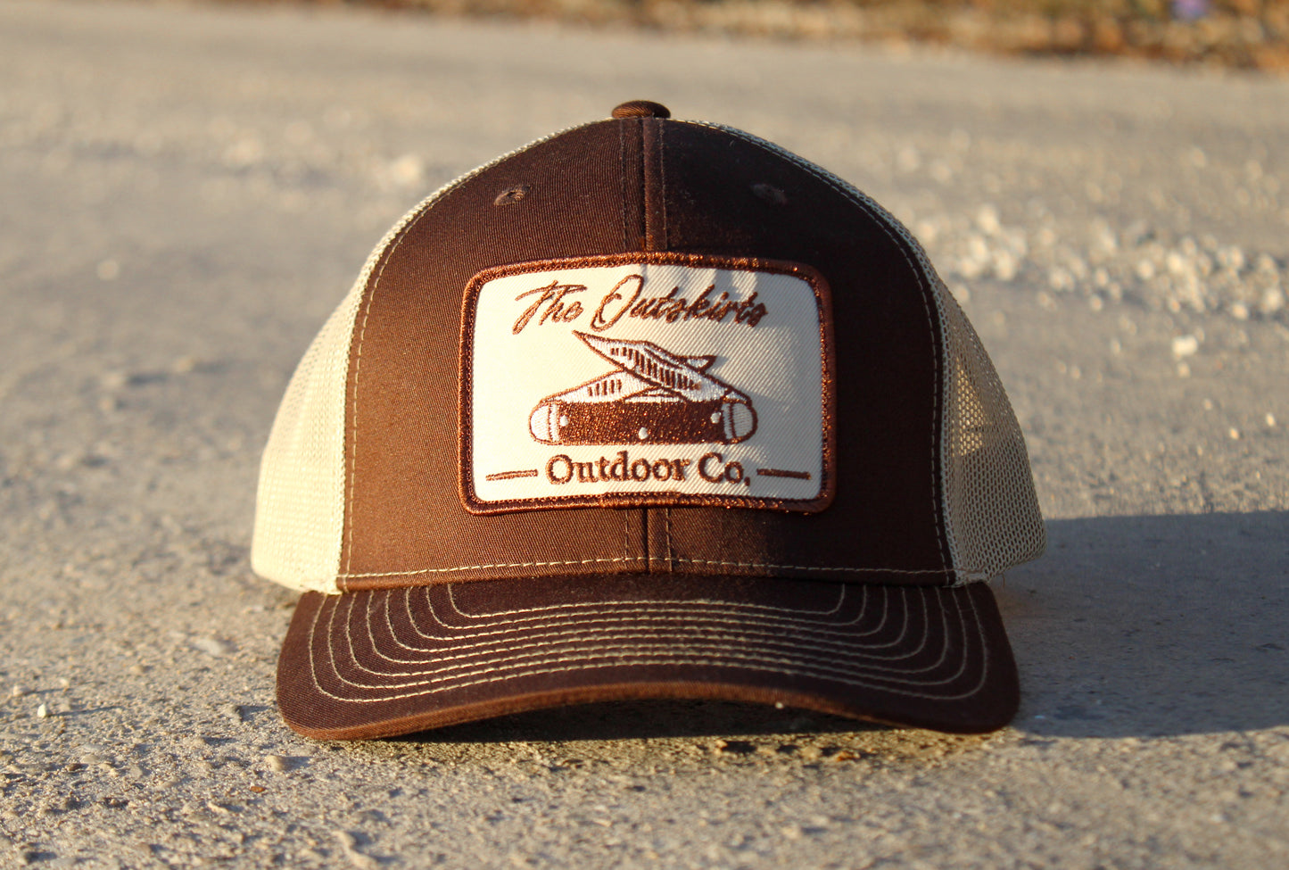 The Outskirts Buck Knife Hat